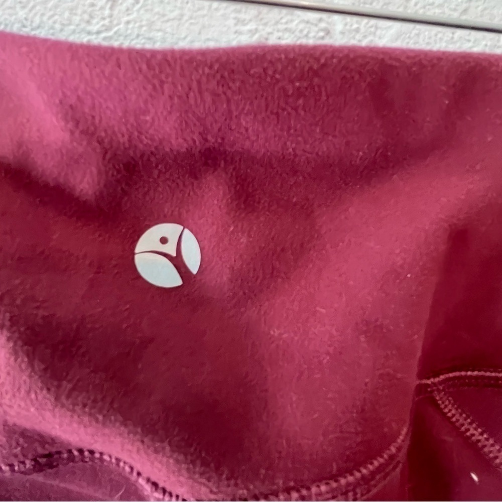 LifeSky Maroon Leggings with Pockets Size Small - Picture 4 of 5